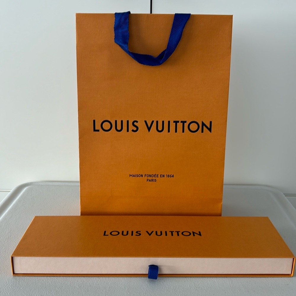 LV shopping Bag And Box